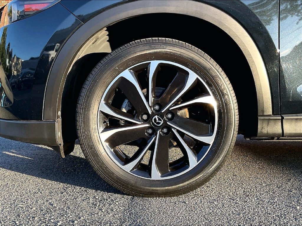 Used 2023 MAZDA CX-5 AWD 2.5 S w/ Premium Package image 7