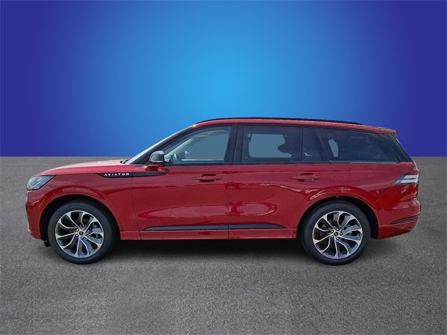 New 2025 Lincoln Aviator AWD w/ Jet Appearance Package image 4