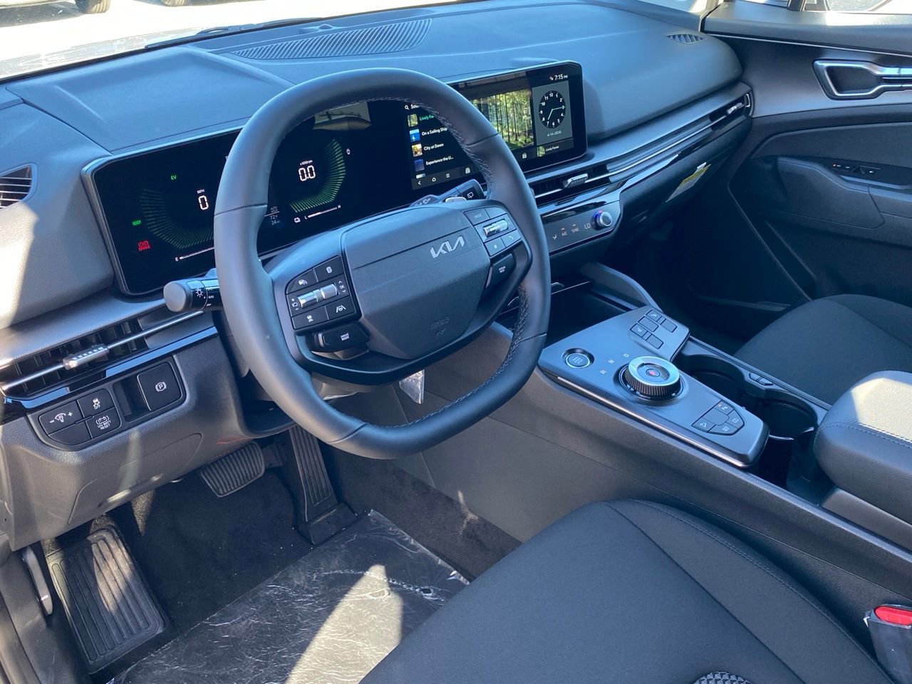 New 2026 Kia Sportage S image 13