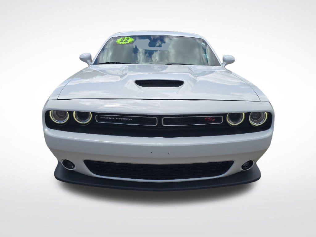 Used 2022 Dodge Challenger R/T RWD image 9
