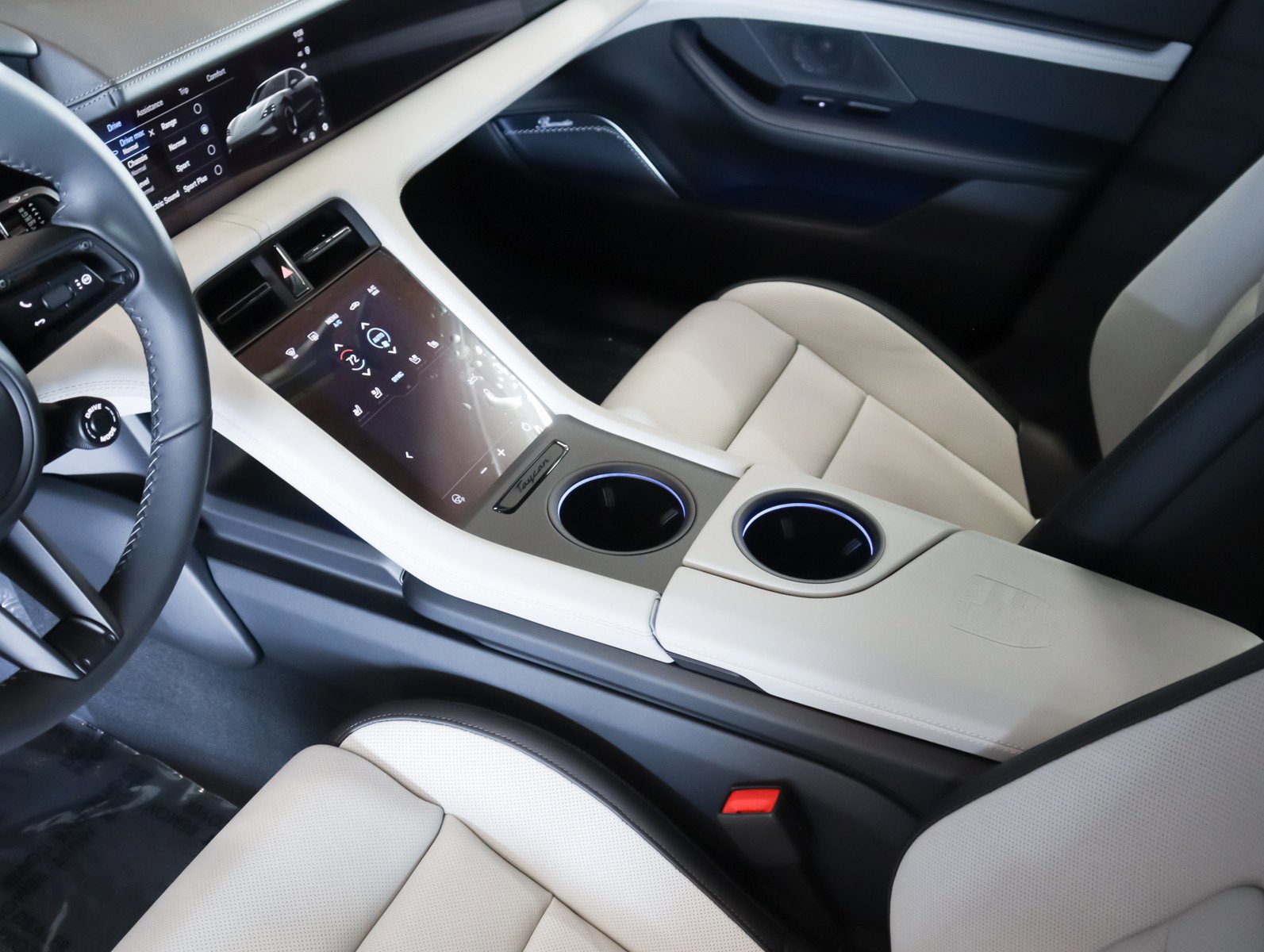 New 2026 Porsche Taycan Turbo AWD/4WD image 18