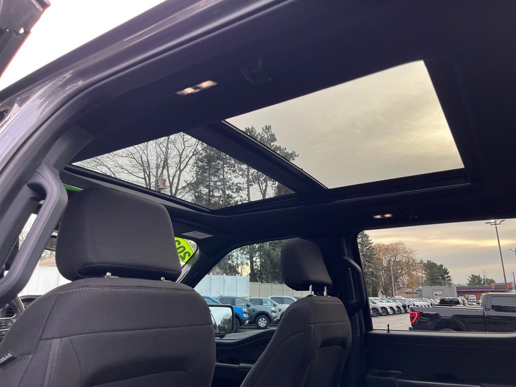 Used 2022 Ford F150 XLT w/ Equipment Group 302A High image 14