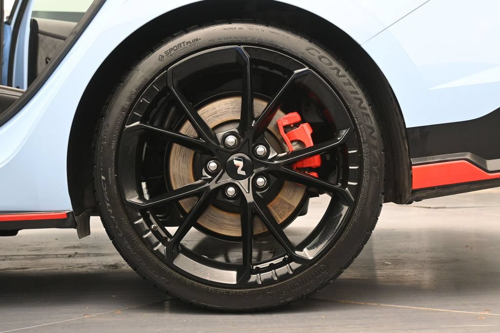 Used 2025 Hyundai Elantra N FWD image 14