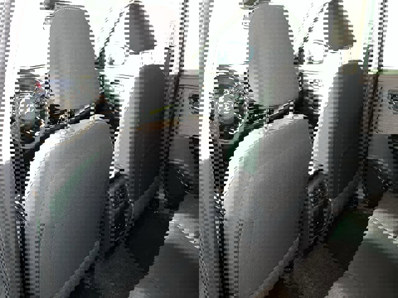 Used 2023 Nissan Rogue SV image 24