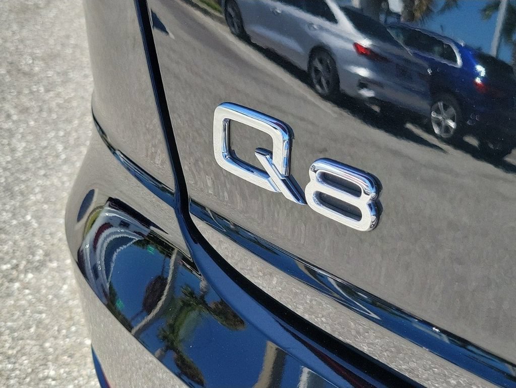 Certified 2023 Audi Q8 Premium w/ Convenience Package AWD/4WD image 5