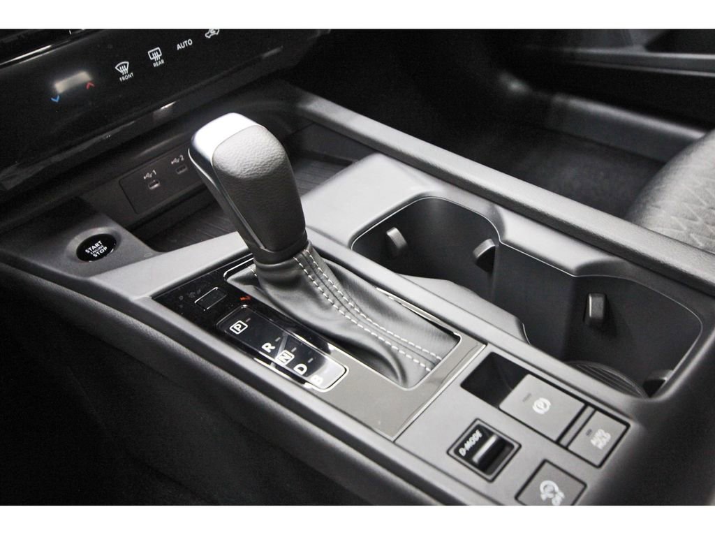 New 2026 Nissan Sentra SV w/ Floor Mat Package FWD image 23