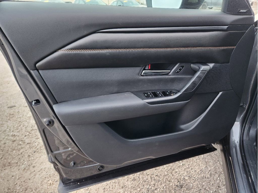 Used 2025 MAZDA CX-50 AWD 2.5 S w/ Weather Package image 8