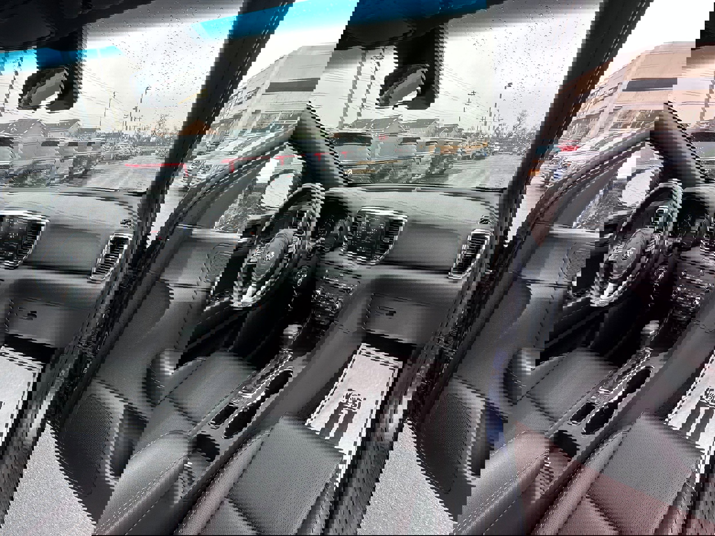 Used 2020 Kia Sportage S w/ S Sunroof Package image 24