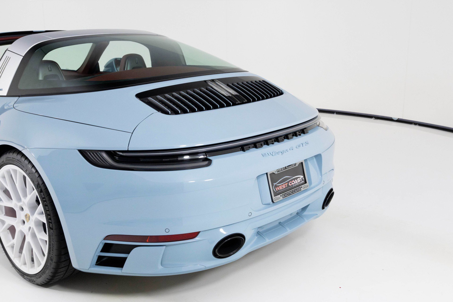 Used 2023 Porsche 911 Targa 4 GTS image 71