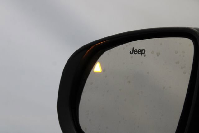Used 2024 Jeep Compass Limited AWD/4WD image 24