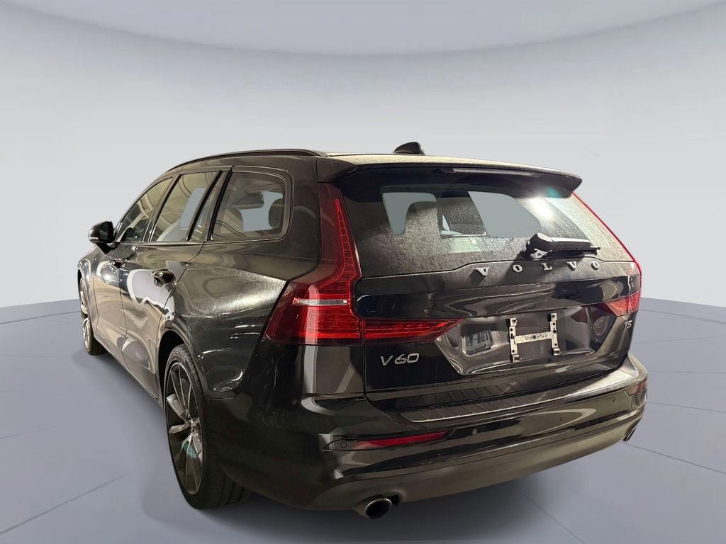 Used 2020 Volvo V60 T5 Momentum FWD image 5
