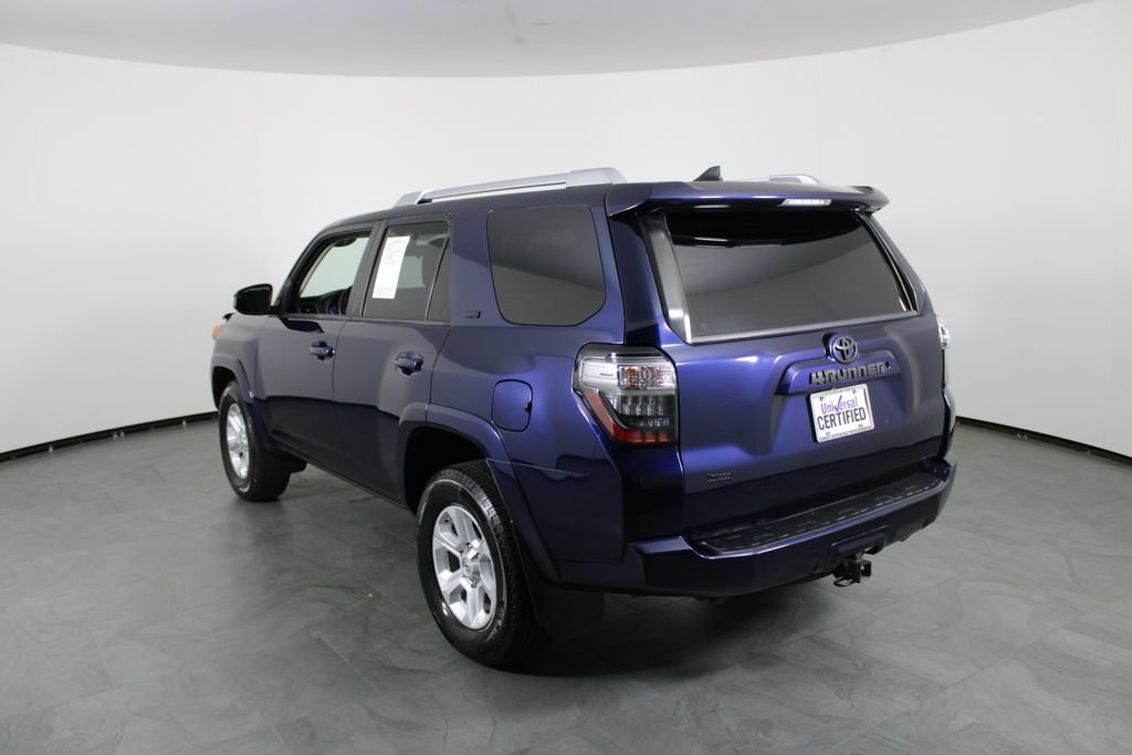 Used 2017 Toyota 4Runner SR5 RWD image 15