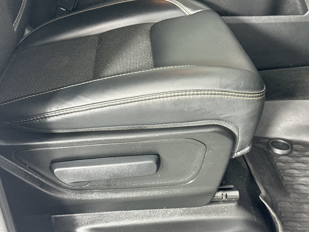 Used 2021 RAM 1500 Rebel w/ Rebel Level 1 Equipment Group AWD/4WD image 23
