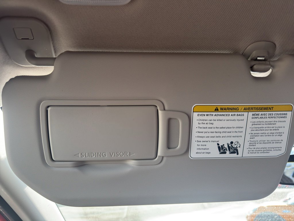 Used 2025 Nissan Rogue SV image 23