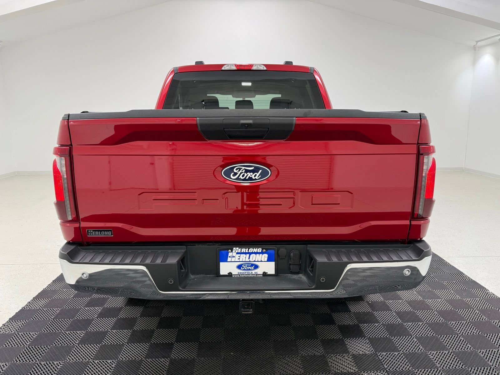 Used 2025 Ford F150 XLT w/ Equipment Group 301A Standard AWD/4WD image 7
