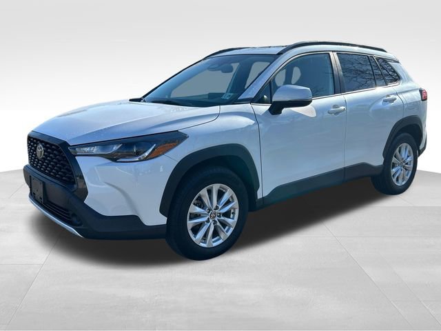 Certified 2024 Toyota Corolla Cross LE w/ Moonroof Package