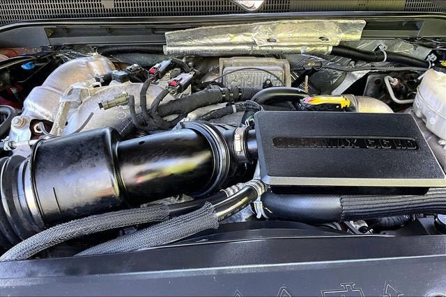 Used 2017 GMC Sierra 3500 Denali w/ Duramax Plus Package AWD/4WD image 11