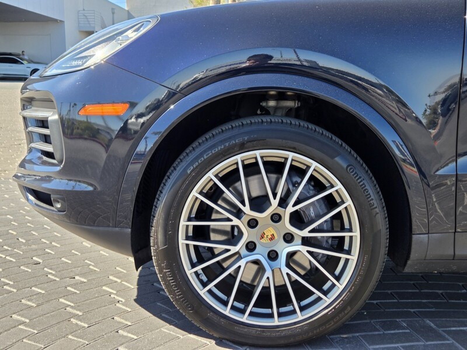 Used 2022 Porsche Cayenne Platinum Edition AWD/4WD image 12