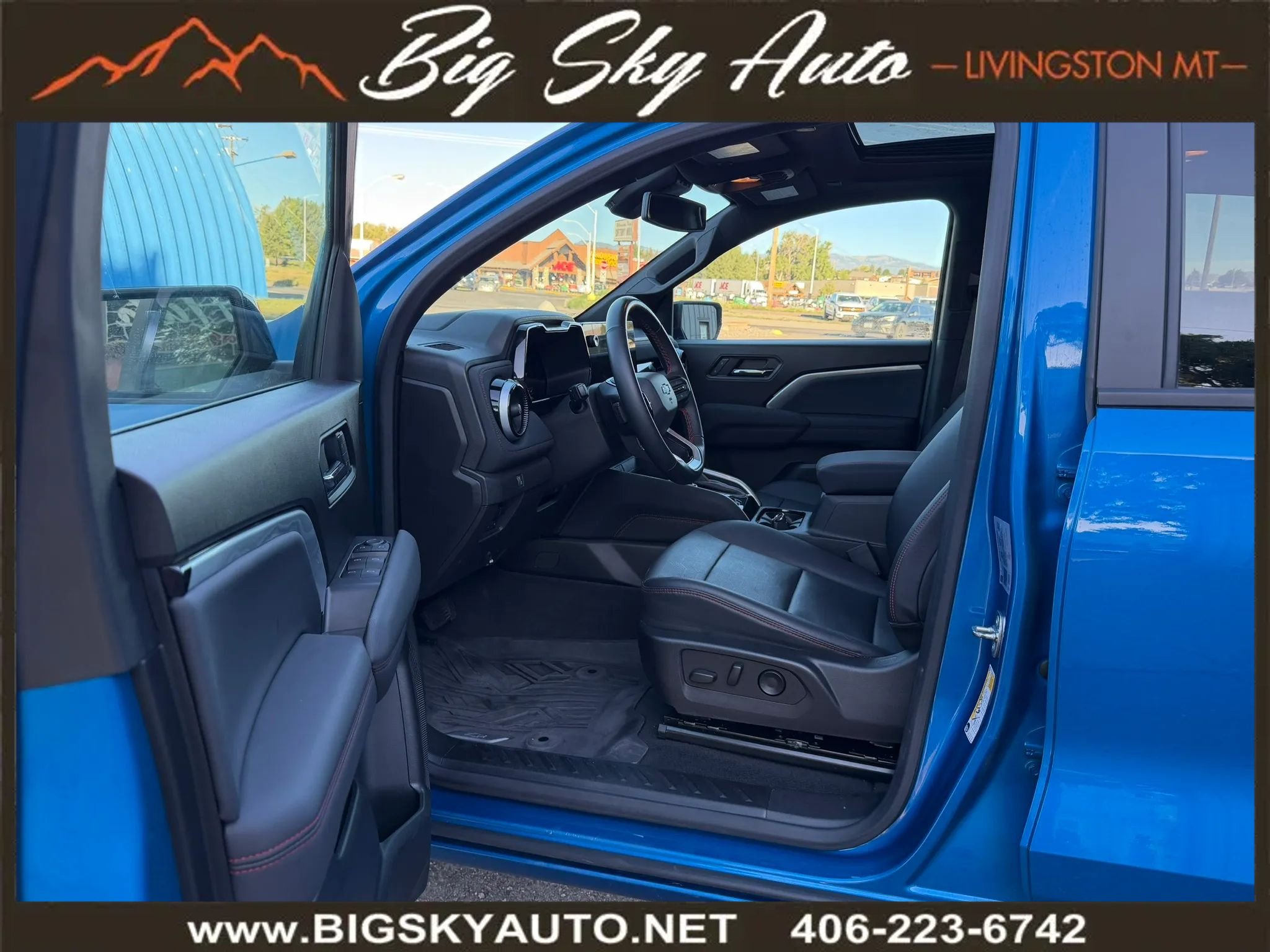 Used 2023 Chevrolet Colorado Z71 w/ Z71 Convenience Package 2 AWD/4WD image 13