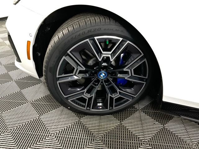Used 2024 BMW i5 eDrive40i w/ M Sport Package image 58