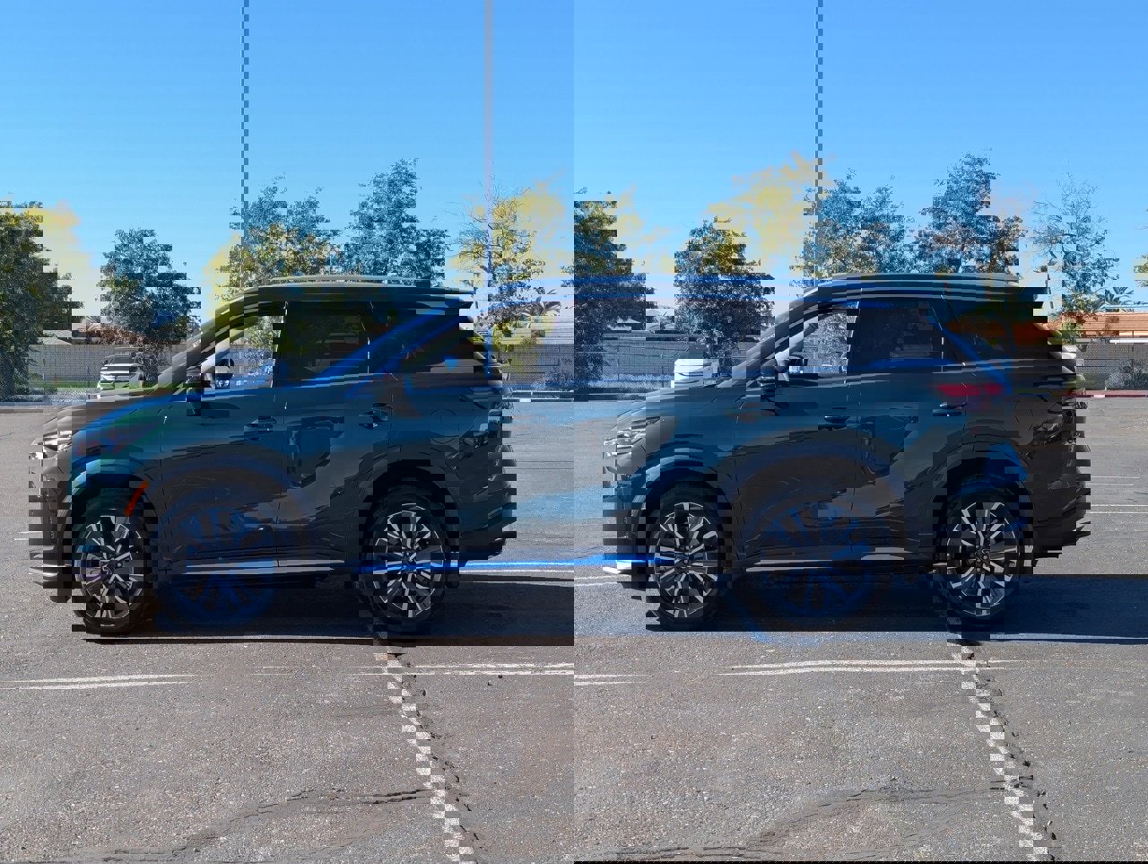 New 2026 INFINITI QX60 Luxe w/ Cargo Package image 2