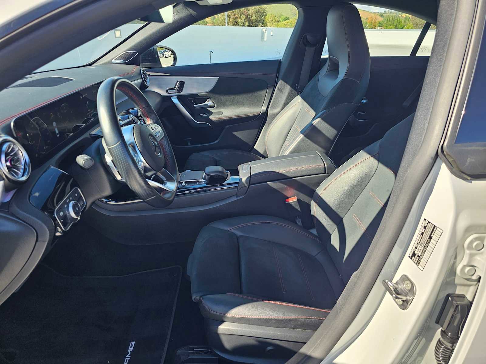 Used 2023 Mercedes-Benz CLA 250 image 20