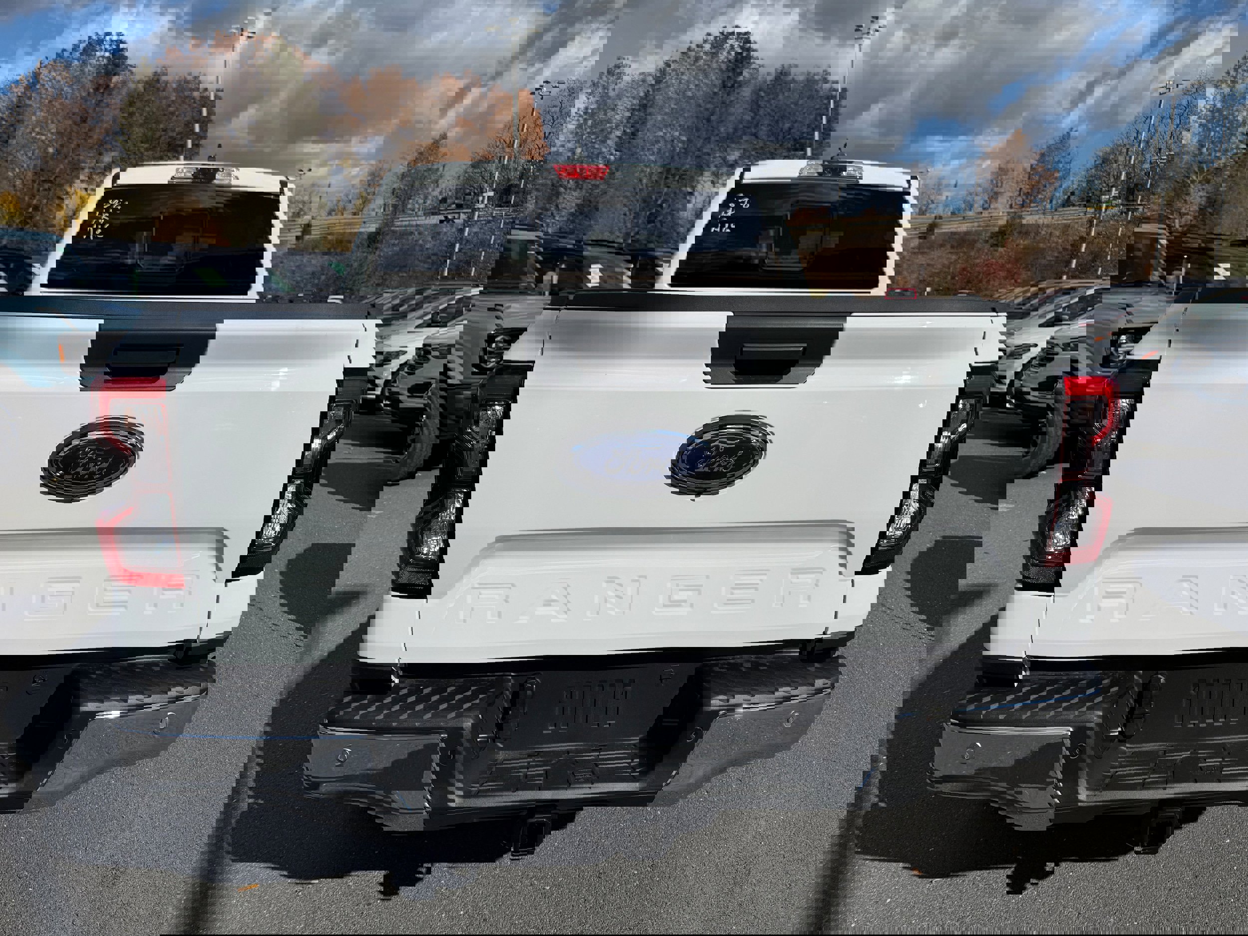 New 2025 Ford Ranger Lariat w/ Chrome Accent Package image 4