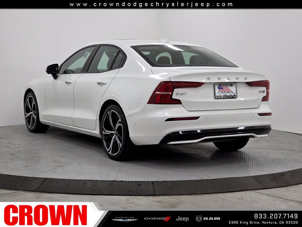Used 2024 Volvo S60 B5 Plus AWD/4WD image 5