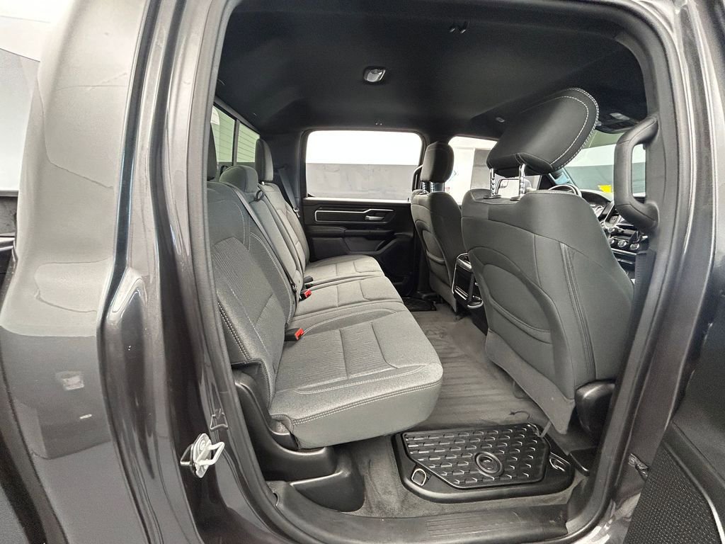 Used 2021 RAM 1500 Big Horn image 32