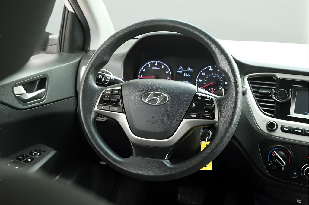 Used 2019 Hyundai Accent SE FWD image 10