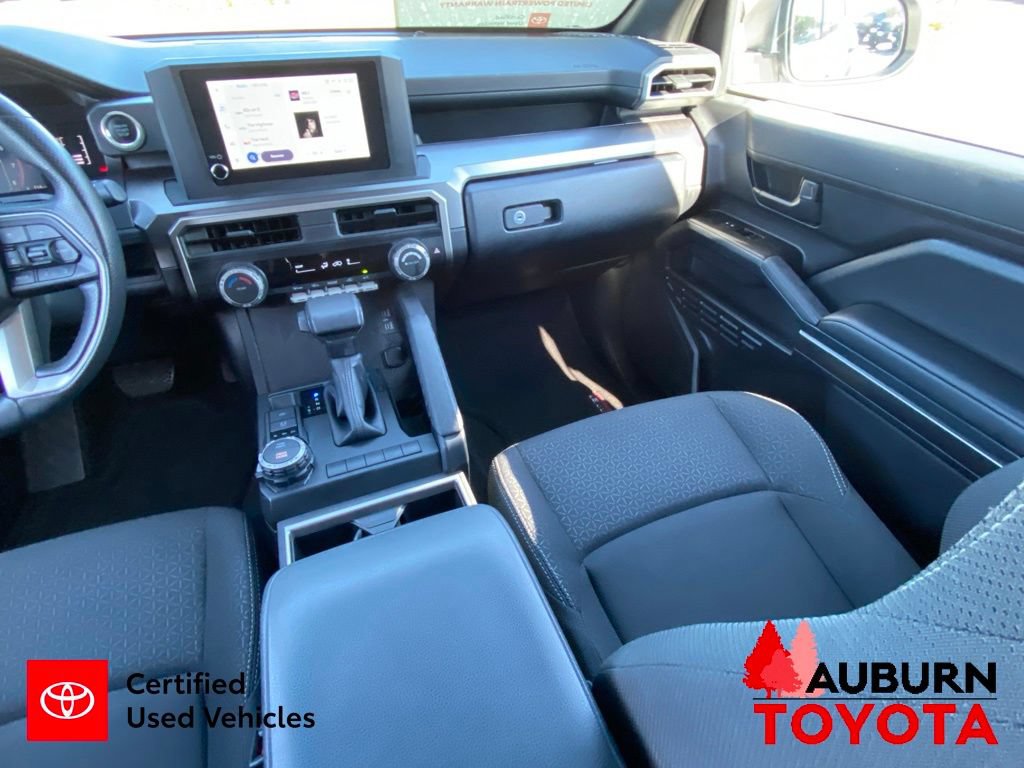 Certified 2025 Toyota 4Runner SR5 AWD/4WD image 28