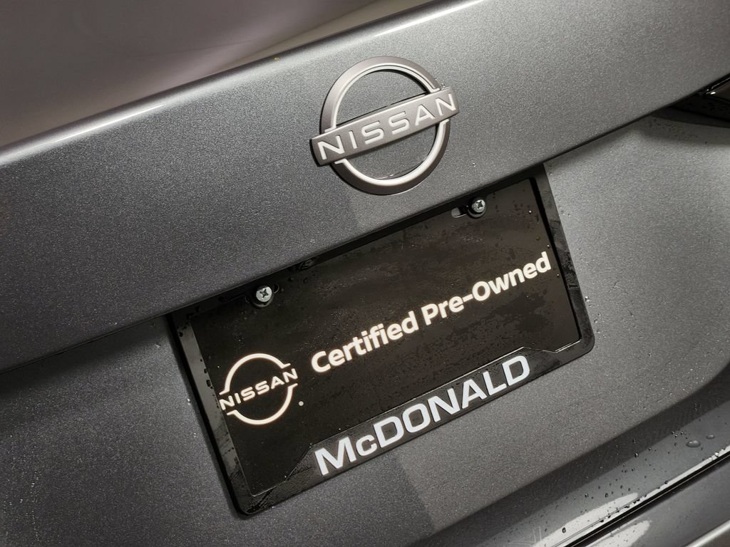 Certified 2025 Nissan Sentra SV w/ SV Premium Package FWD image 9