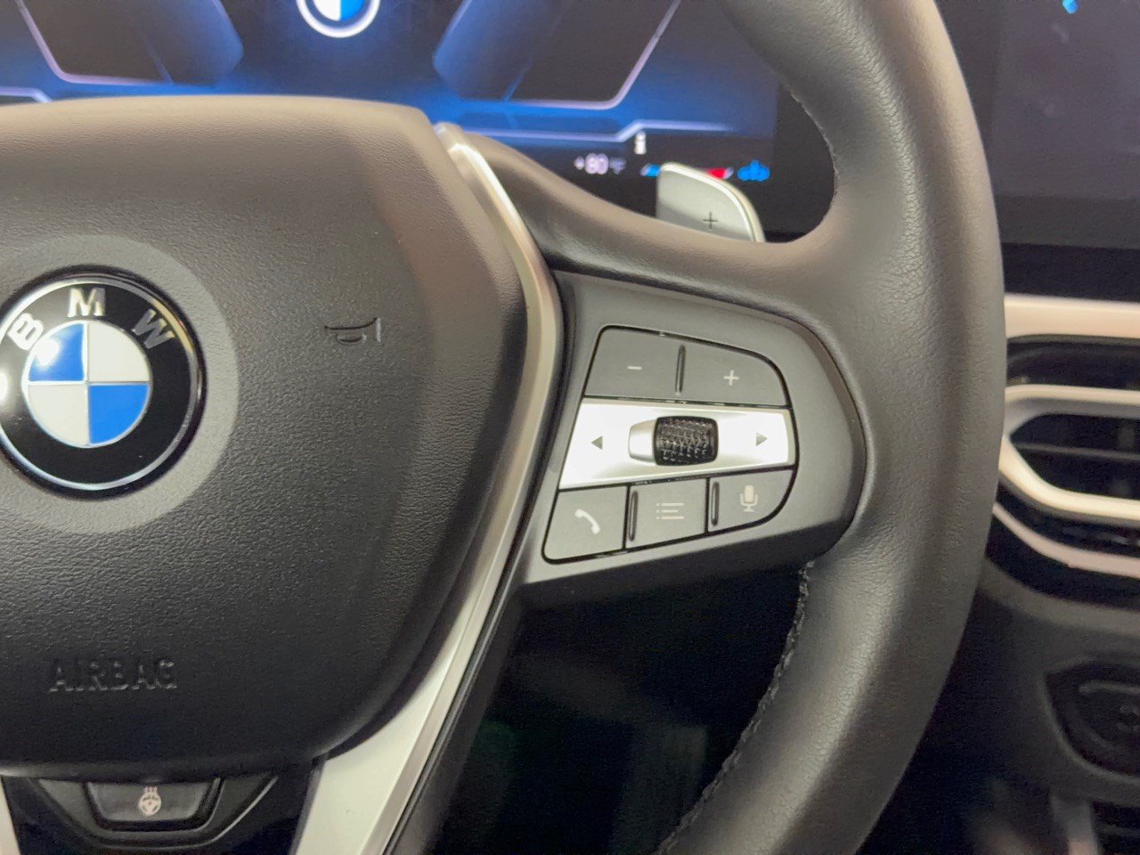 Used 2024 BMW 330i Sedan w/ Convenience Package RWD image 19