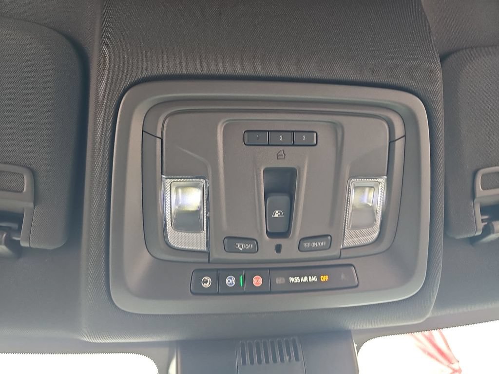 New 2026 Chevrolet Silverado 1500 LTZ w/ Technology Package AWD/4WD image 31