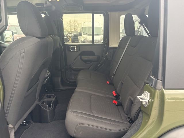 Used 2022 Jeep Wrangler Unlimited Sport image 24
