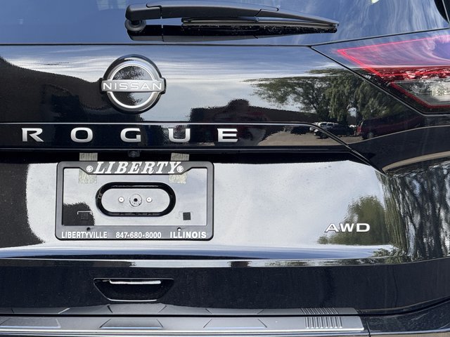 New 2026 Nissan Rogue SV AWD/4WD image 10