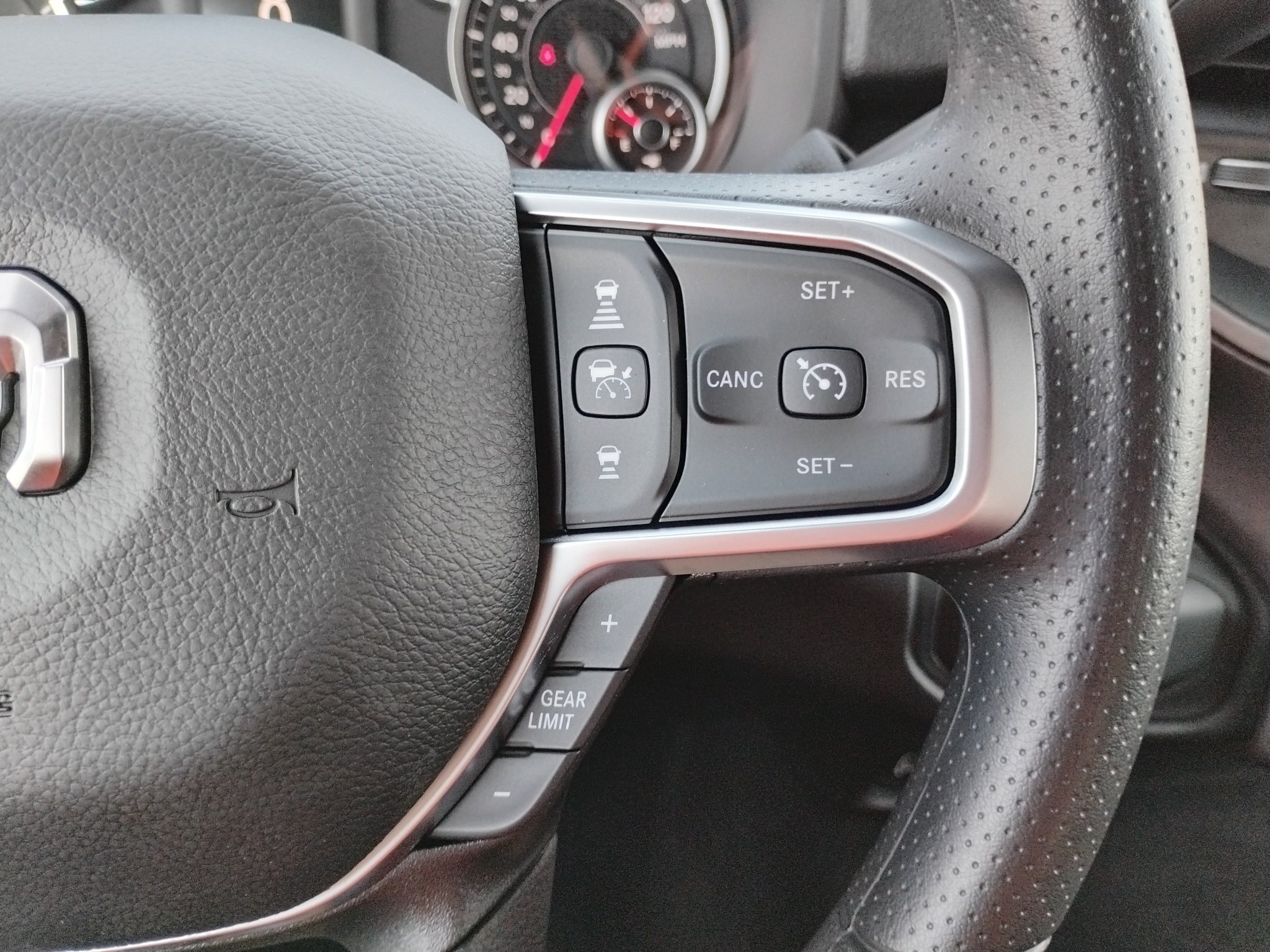 New 2027 RAM 3500 Tradesman AWD/4WD image 39