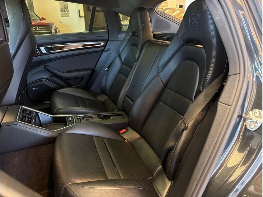 Used 2018 Porsche Panamera 4 AWD/4WD image 26