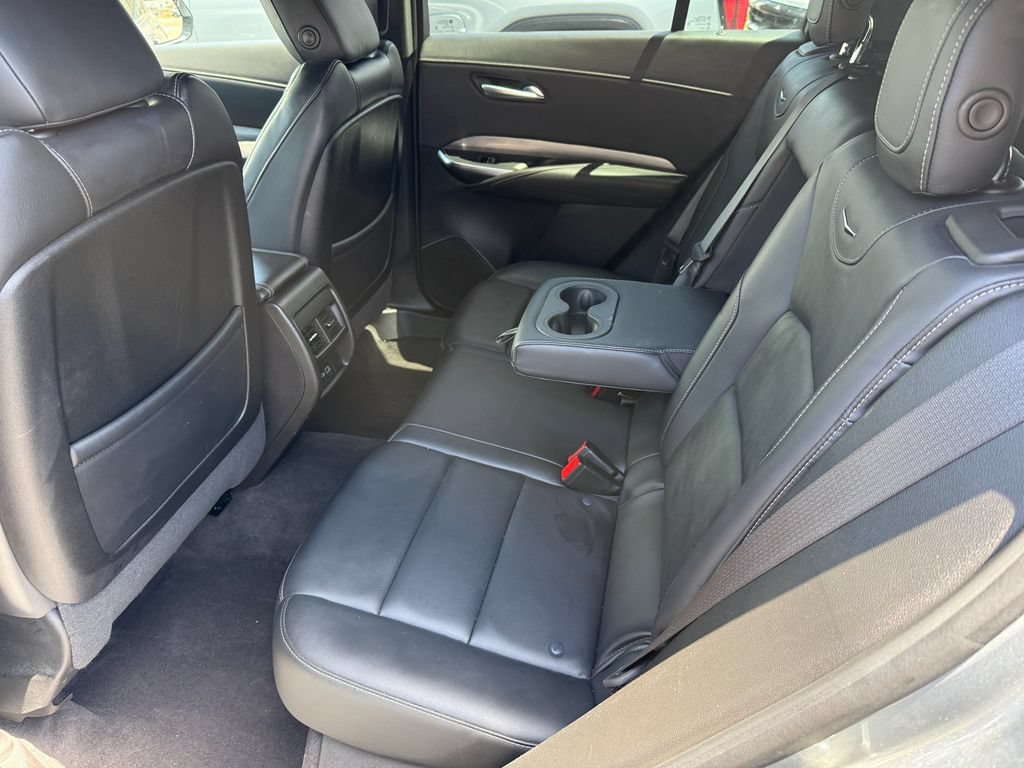 Used 2024 Cadillac XT4 Premium Luxury FWD image 19