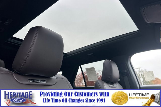 New 2026 Ford Explorer Platinum image 18