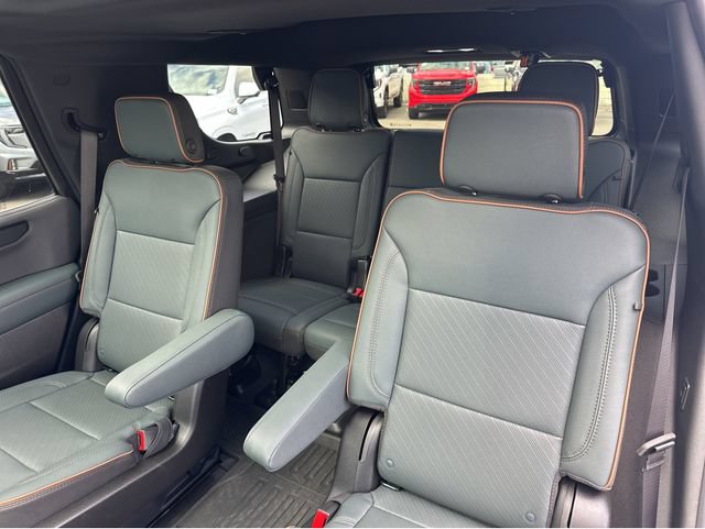 New 2026 GMC Yukon AT4 w/ AT4 Premium Plus Package AWD/4WD image 18