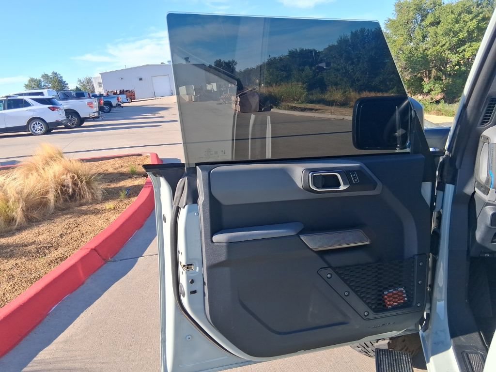 Used 2023 Ford Bronco Black Diamond AWD/4WD image 10