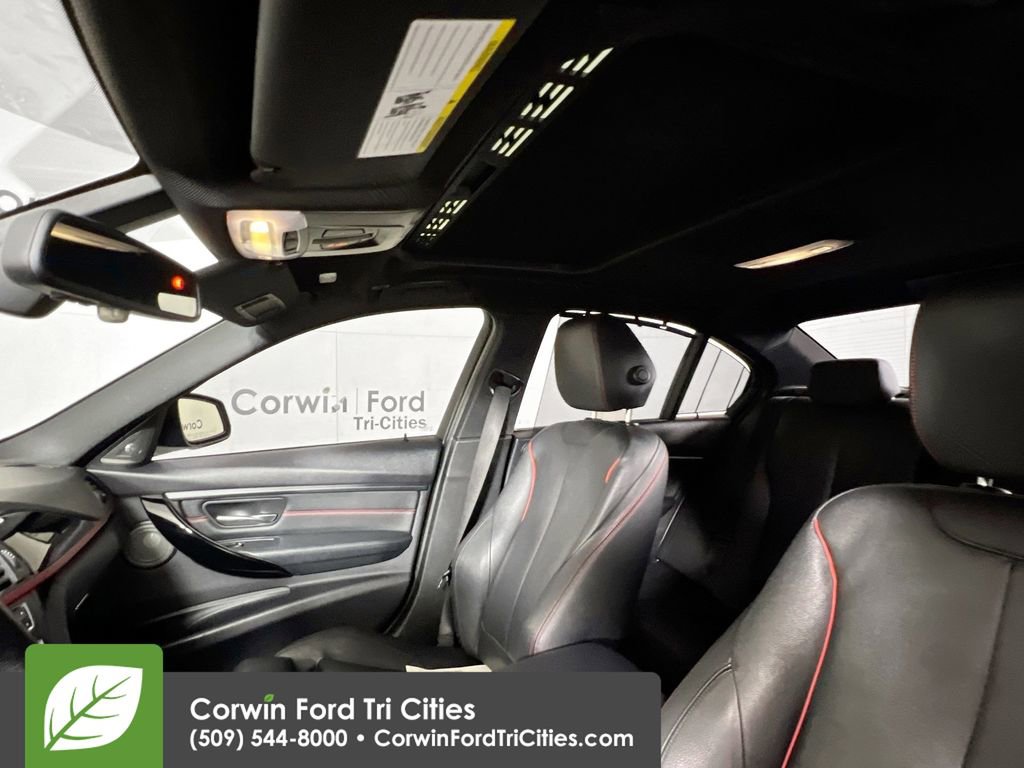 Used 2014 BMW 328i xDrive Sedan image 25