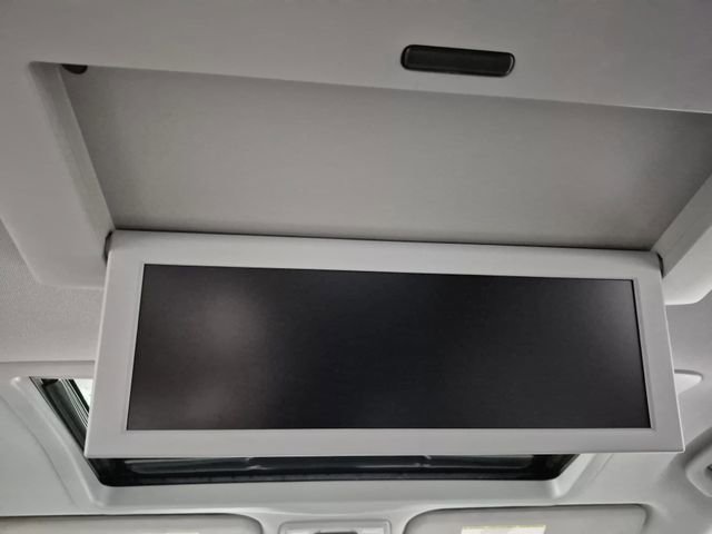 Used 2016 Toyota Sienna XLE Premium image 25