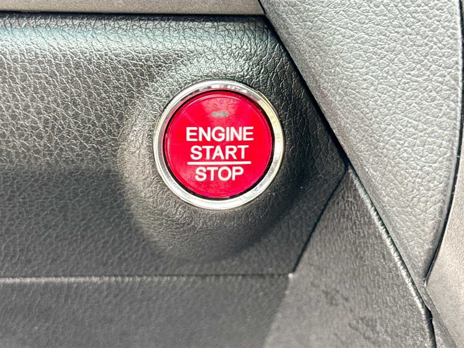 Used 2015 Acura RDX AWD image 9