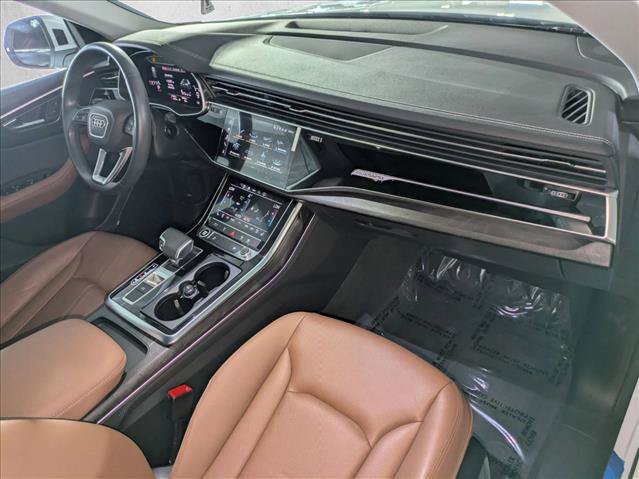 Used 2023 Audi Q8 Premium Plus w/ Premium Plus Package AWD/4WD image 23