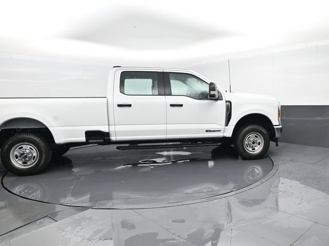 Used 2025 Ford F350 XL AWD/4WD image 4