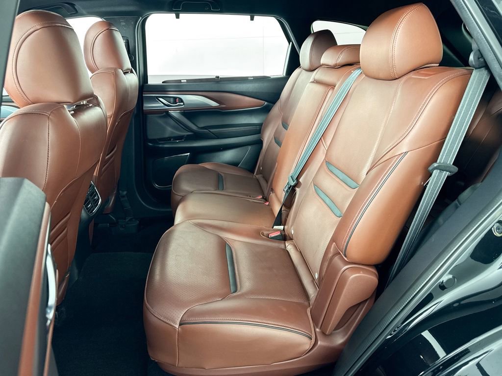 Used 2018 MAZDA CX-9 Signature image 31