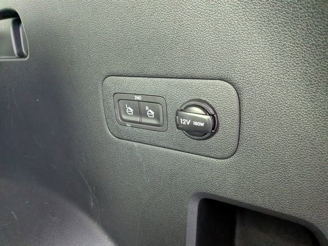 Used 2022 Hyundai Santa Fe SEL Premium image 12