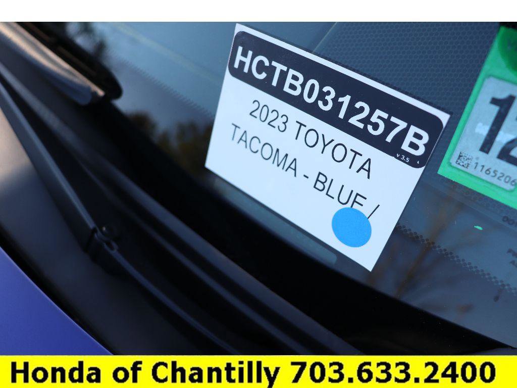 Used 2023 Toyota Tacoma TRD Off-Road image 33